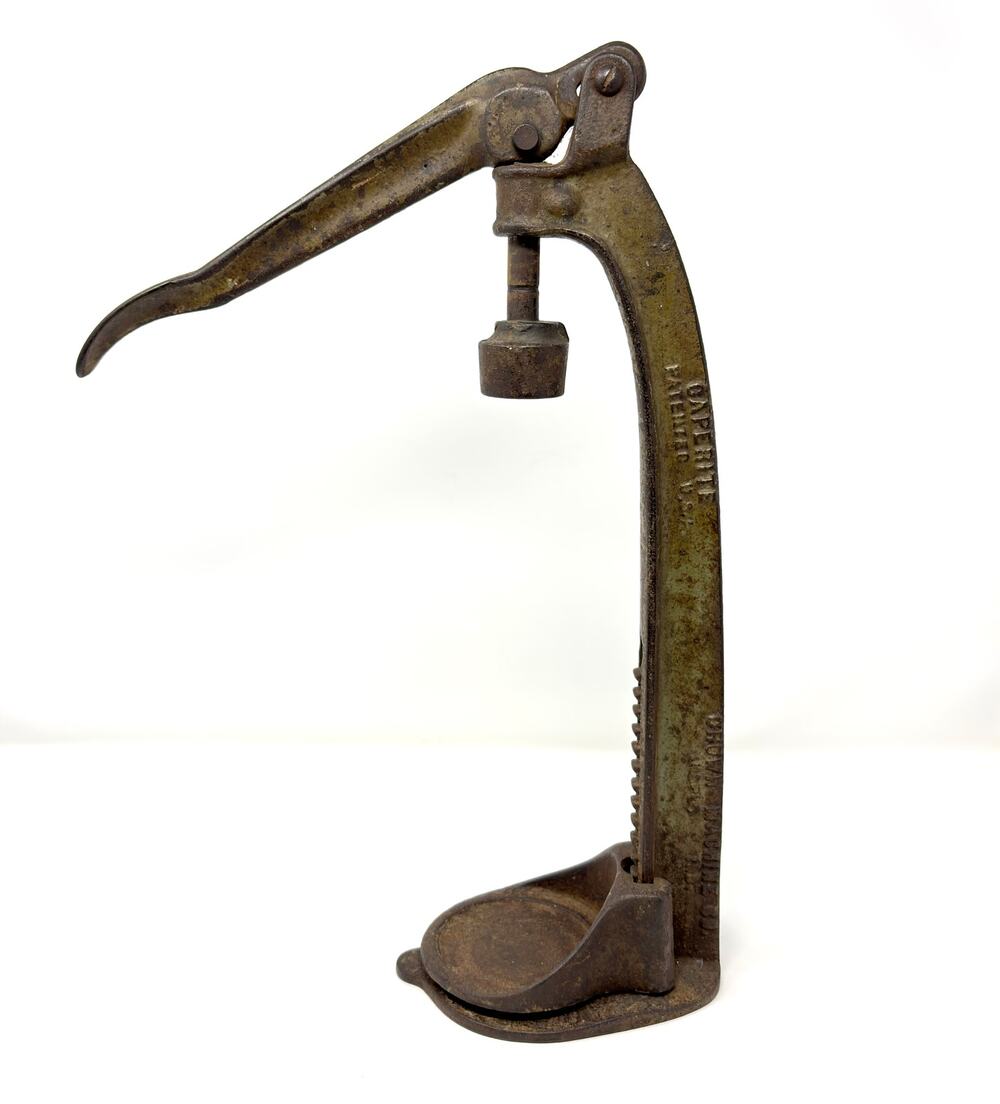 Vintage Cast Iron Crown Machine Co. Caperite Bottle Capper 1920s Homebrew Decor